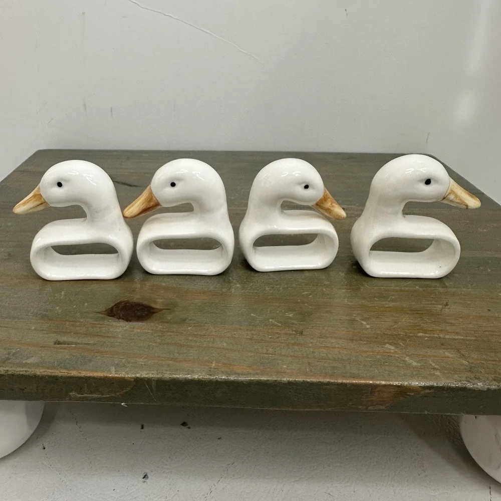 Set Of 4 Ceramic White Duck Napkin Ring Holders Handmade Hand Painted 2.5